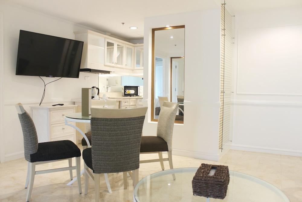 Vivere Hotel&Resorts Muntinlupa City Eksteriør bilde