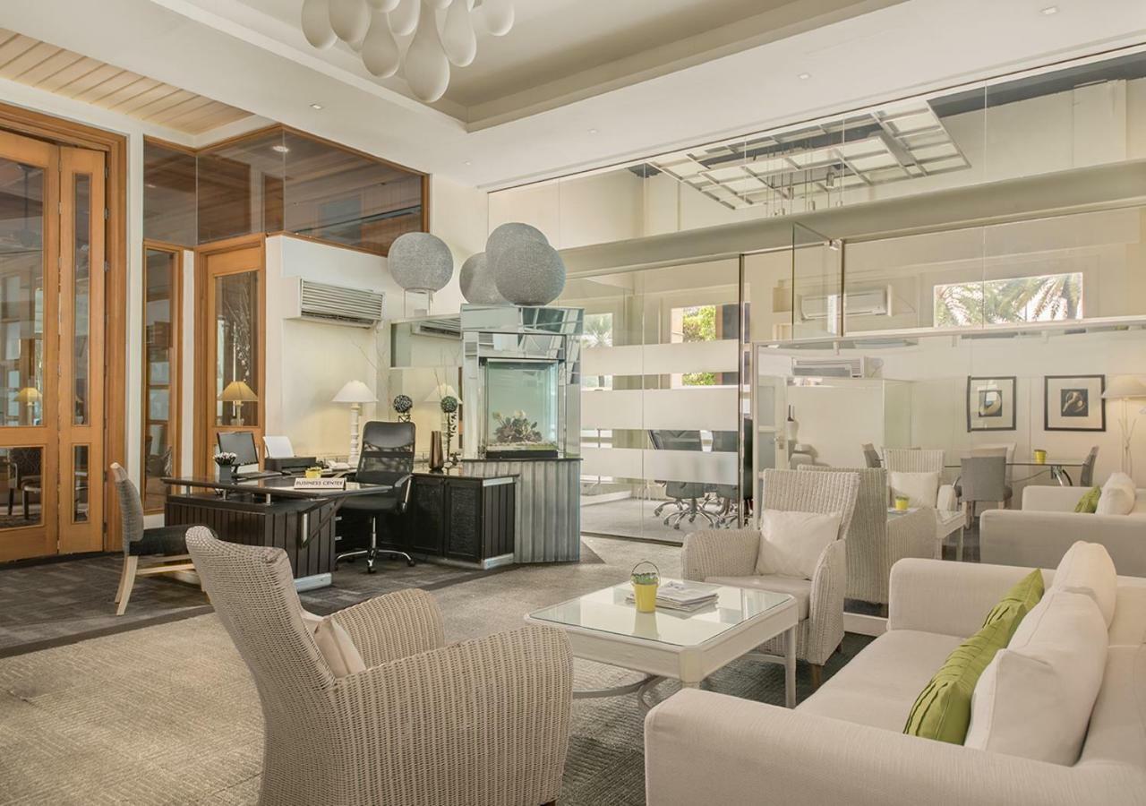 Vivere Hotel&Resorts Muntinlupa City Eksteriør bilde